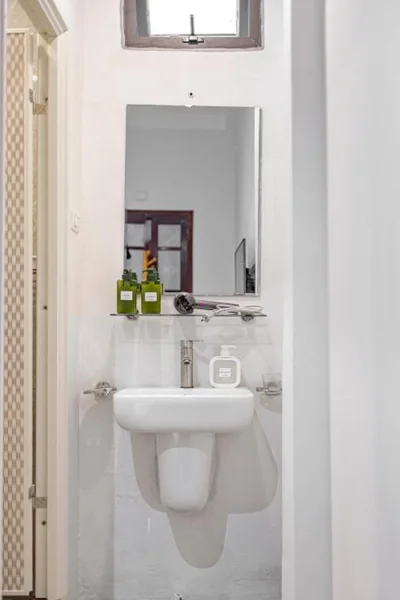 Quiet Room In Old Quarter with Netflix and Free Laundry 3rdFloor – 写真 8